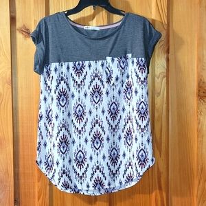 Women's/Juniors blouse